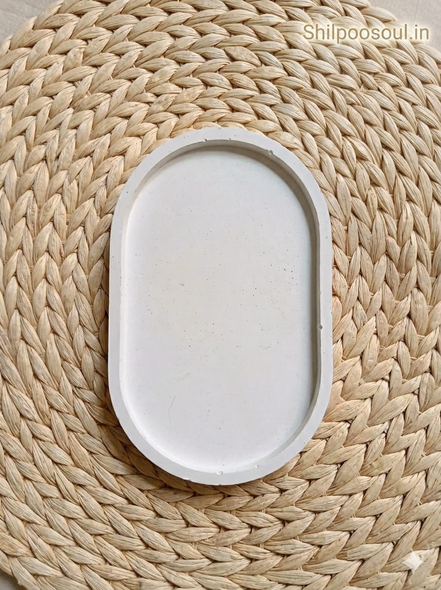  Oval Tray – Handcrafted scented candle by Shilpo O Soul